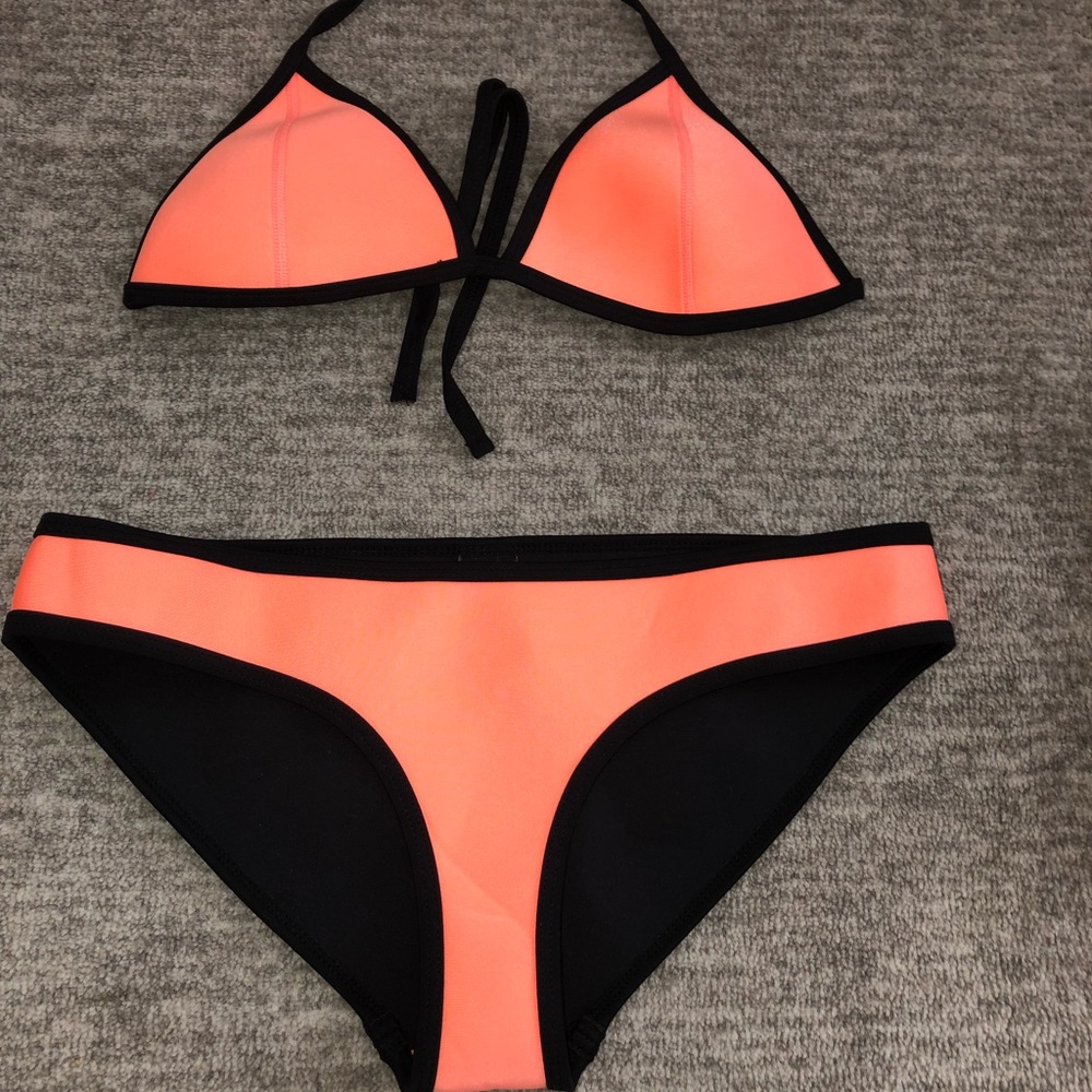 Orange triangl swimsuit